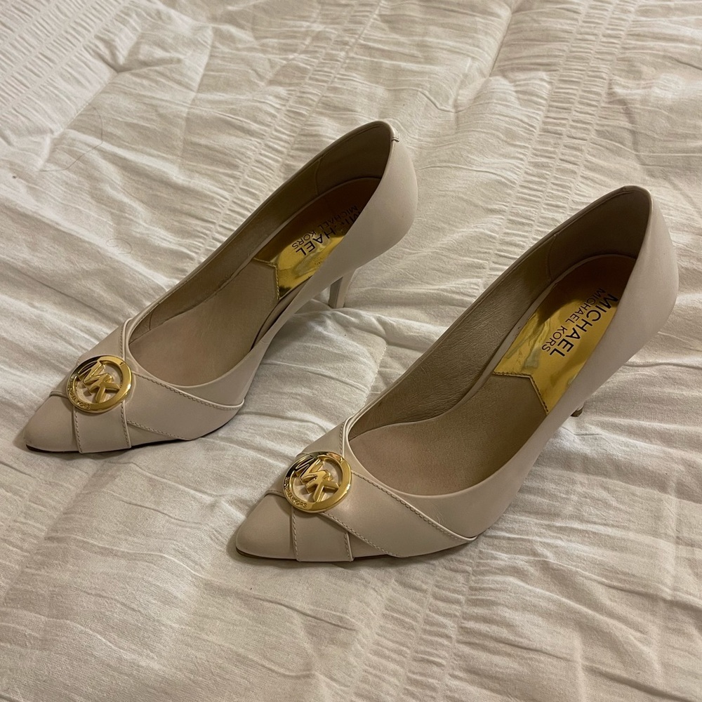 Michael Kors Pumps